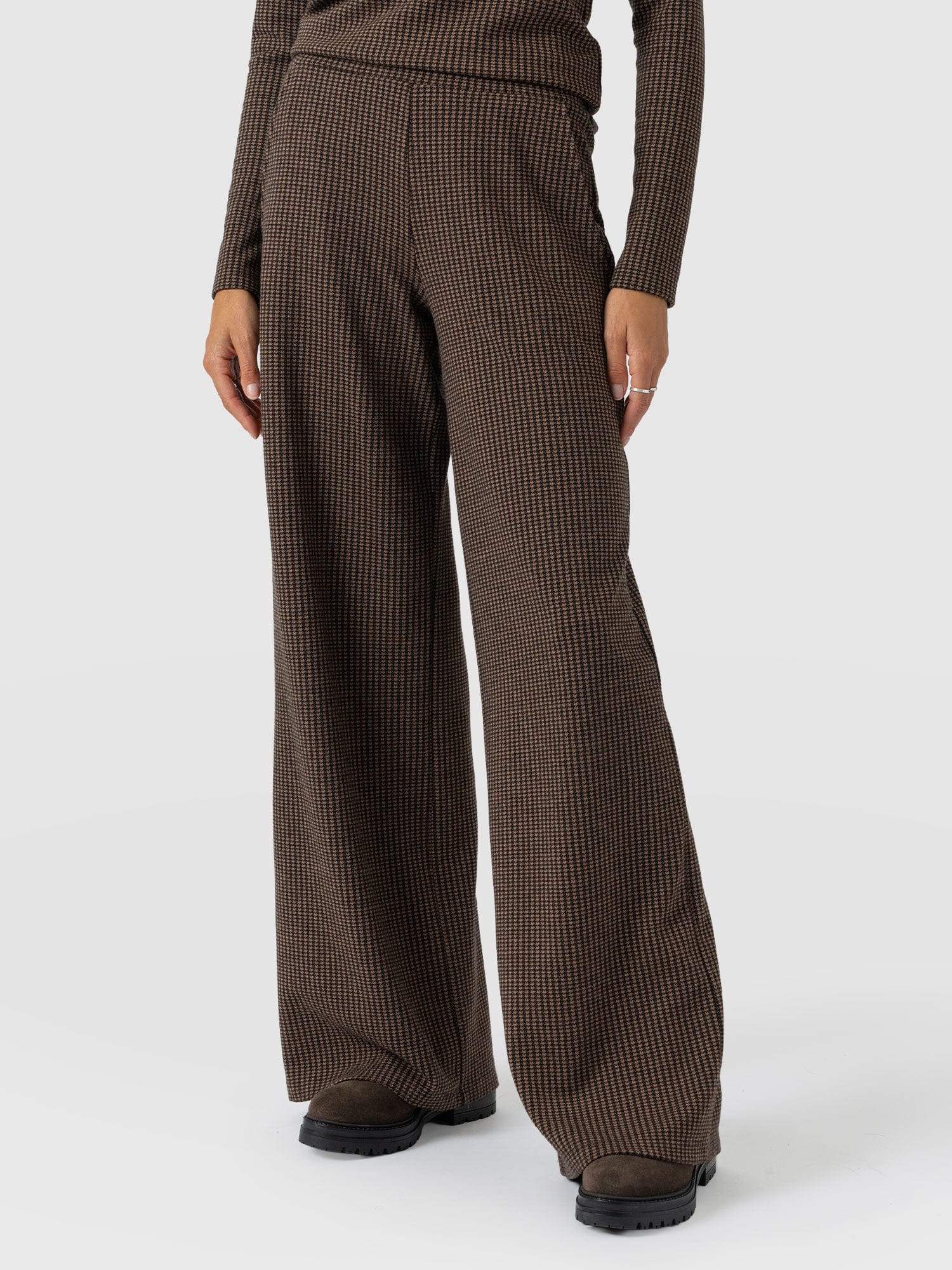 Keller Wide Leg Pant - Brown Mini Houndstooth - Women's Pants | Saint + Sofia® USA